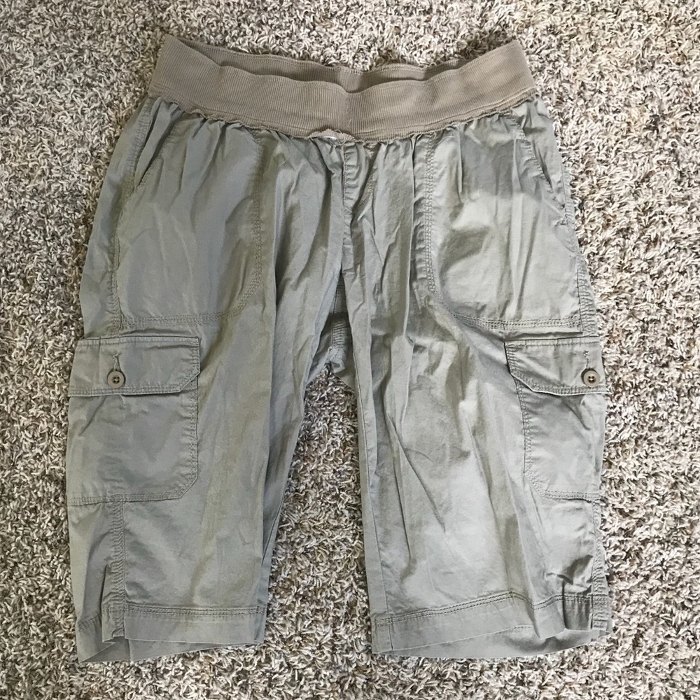 Maternity Capri/Shorts